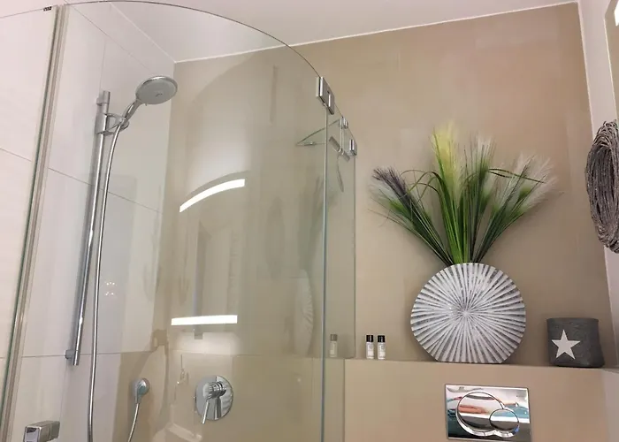 Strandsuite Direkt An Der Seebruecke Meerblick Apartamento